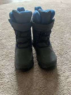 Child Snow Boots $5