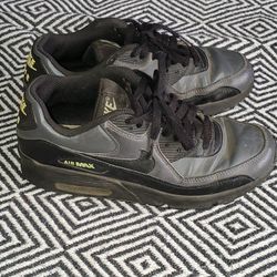 Boy's Nike Shoes 
