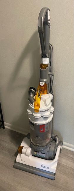 Dyson vaccum