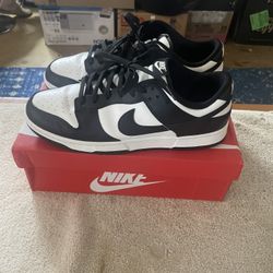 Nike Dunks (Panda) 