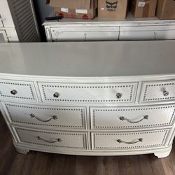 7 Drawer White Dresser
