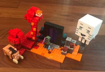 LEGO Minecraft: The Nether Portal Ambush (21255)