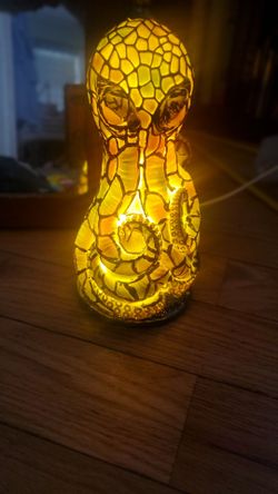 Octopus lamp