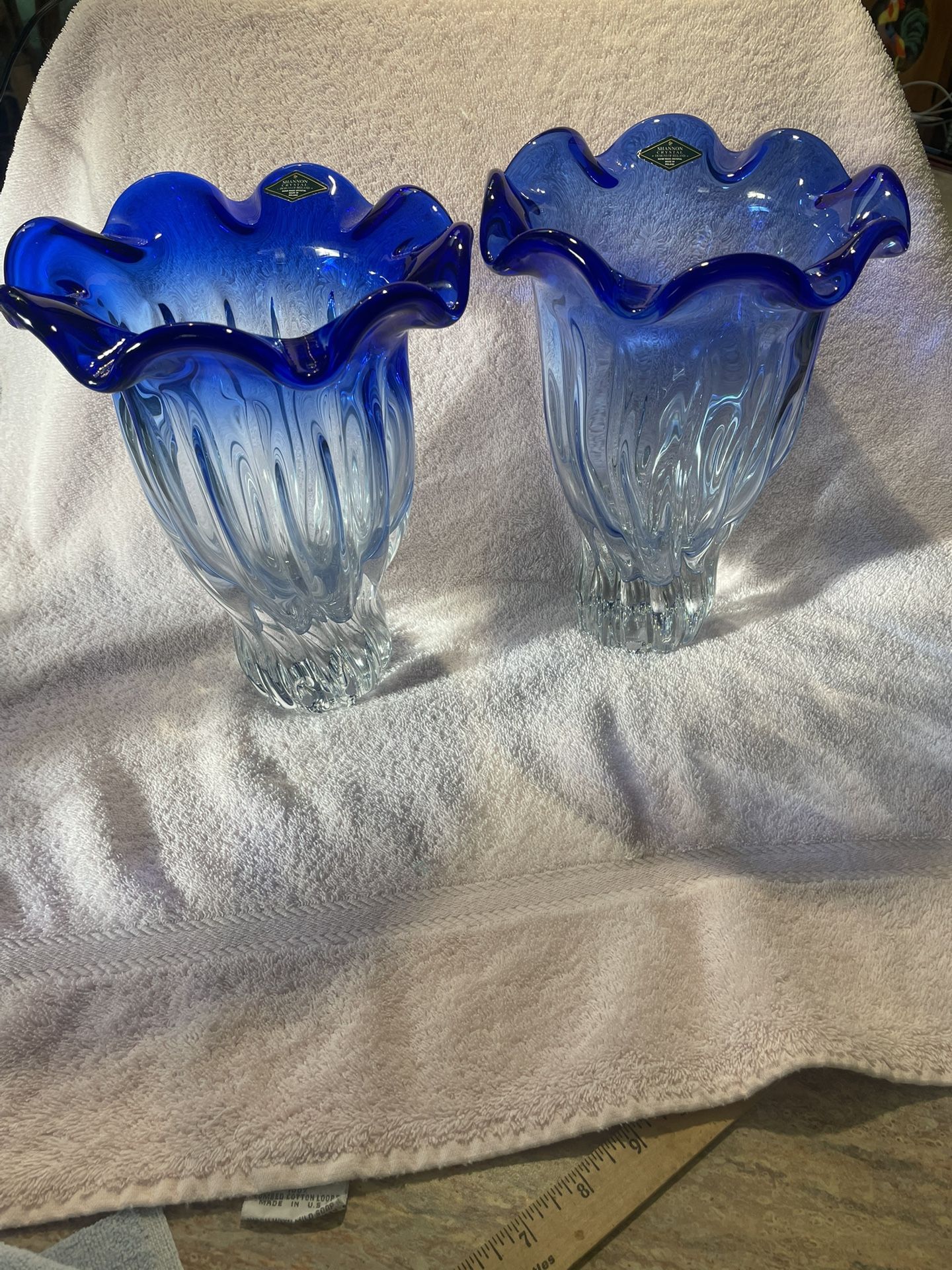 Shannon Crystal Designs Of Ireland Cobalt  Blue Pair Of Heavy Ruffled Art Glass Vases.Made In Poland