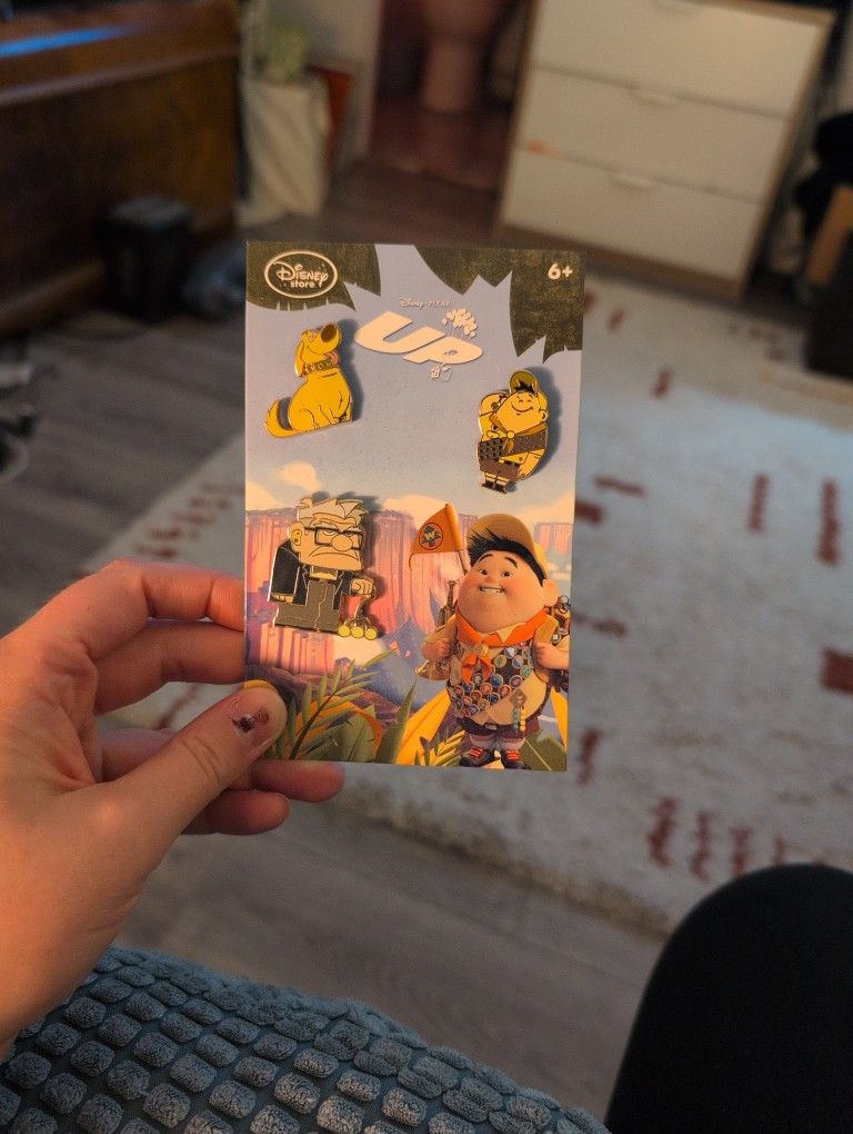 "Up" Disney Enamel Pins (Like New Set)