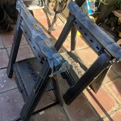 Bases De Andamio Para La Construcción