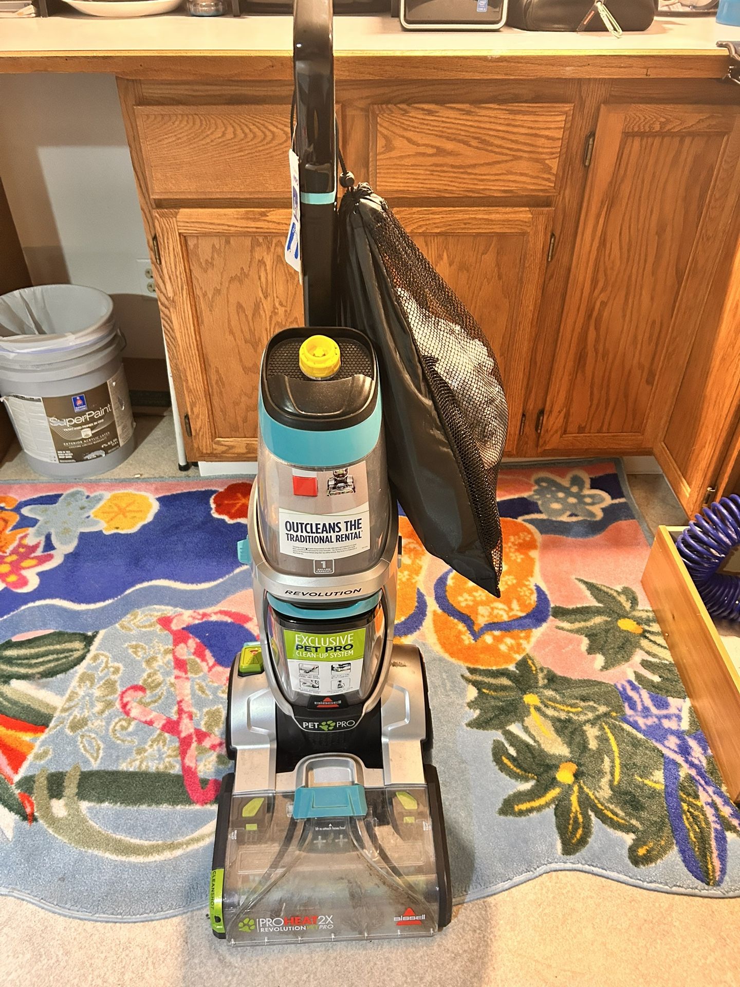 BISSELL Carpet Cleaner/ Shampoo