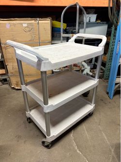 RUBBERMAID 3-TIER UTILITY CART