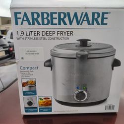 1.9 Liter farberware Deep Fryer 