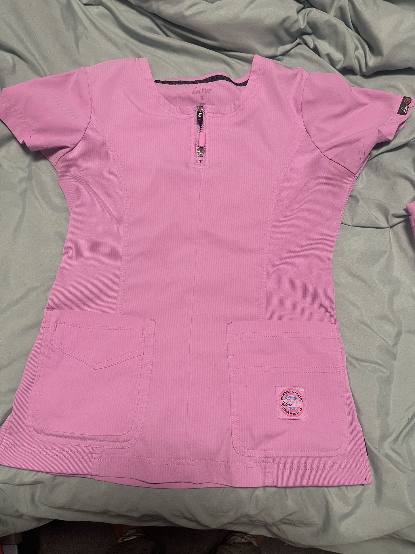 Koi Lite Regular Uniform