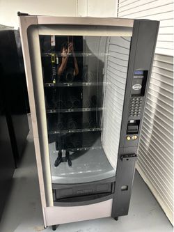 Snack Machine