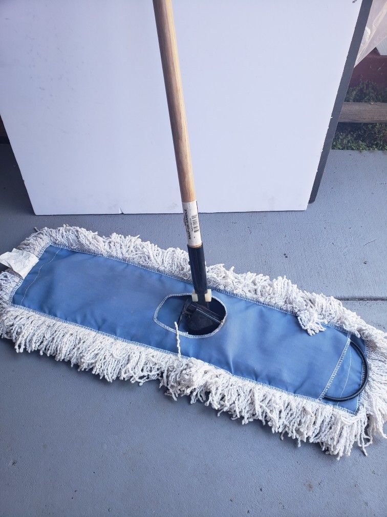 Waxie Sanitary Mop With 60" Handle