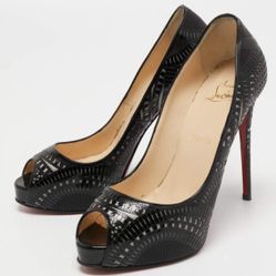 Christian Louboutin Black Patent Leather Suellena 120 Peep Toe Pumps