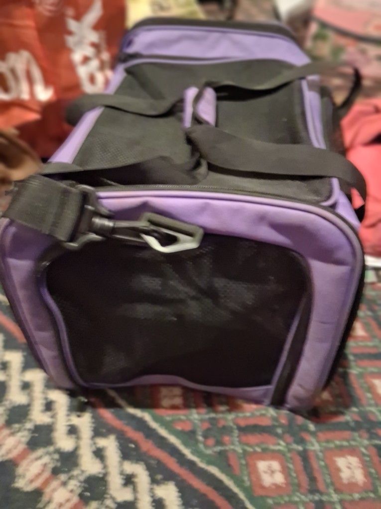 Pet Carrier 