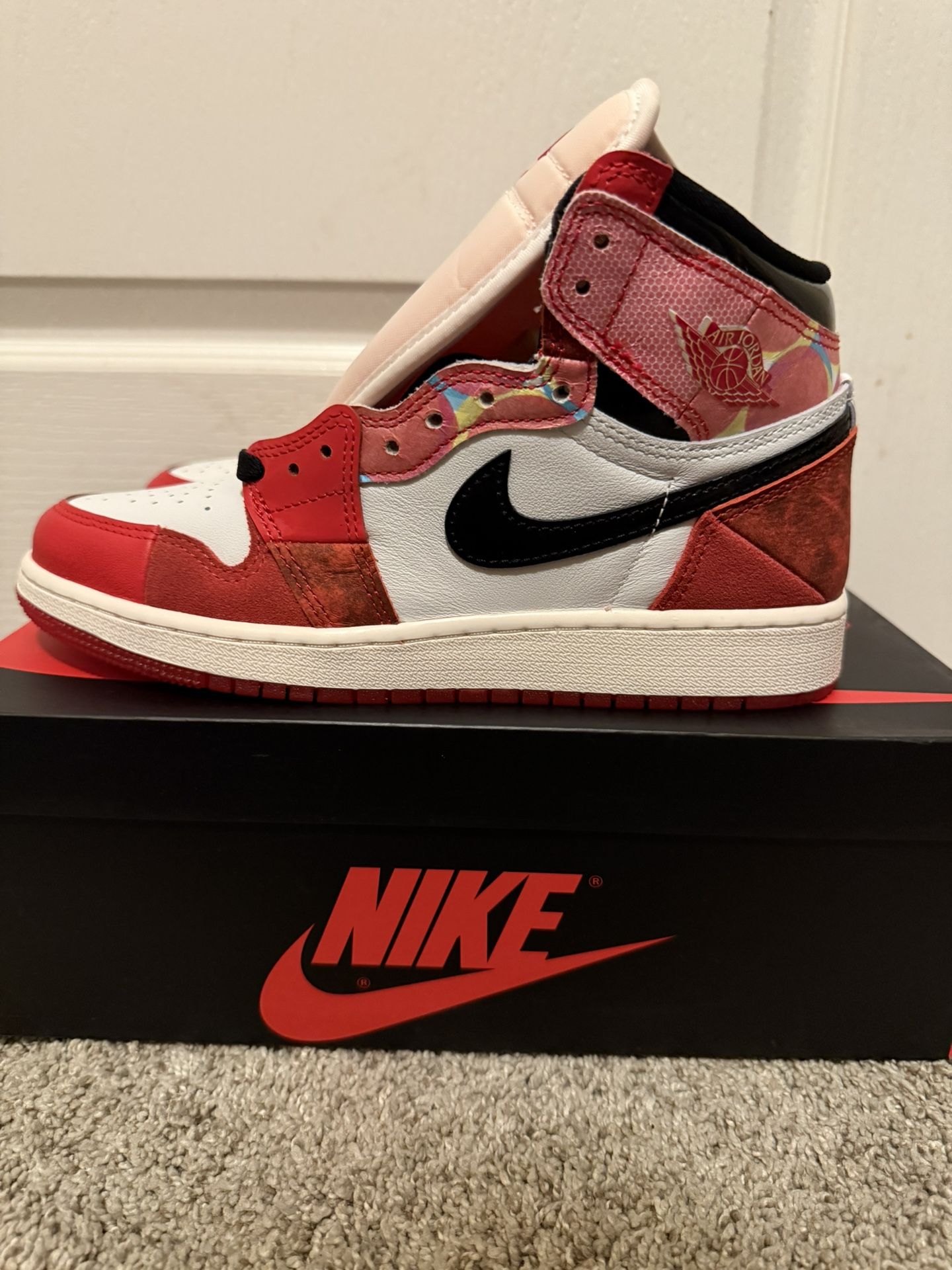 Air Jordan 1 Spider Verse Size 5.5y