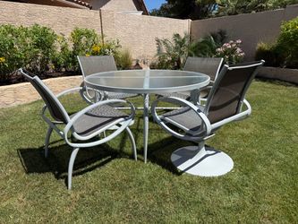 Vintage Tropitone Outdoor Table and Chair Patio Set
