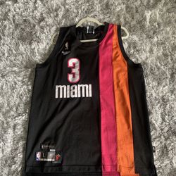 Dwyane Wade Jersey Vintage Large