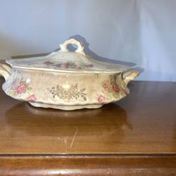 1970s Covered Vegetable Bowl Roses, 12” Antique