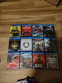 40 Games & 2 Controller ps4 slim