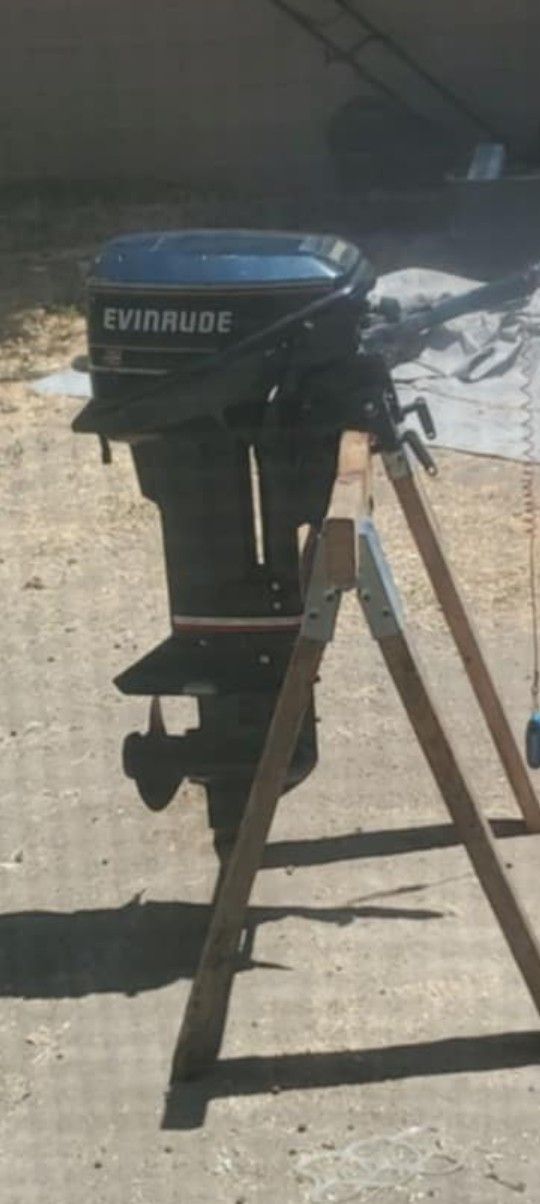 15 HP Everrude Outboard Motor
