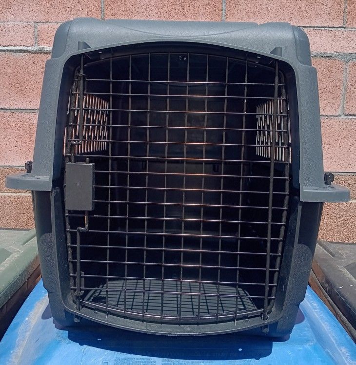 Petmate Portable Dog Kennel 28" L