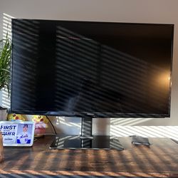 Insignia 34” TV with remote