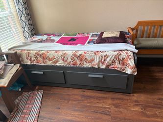 Twin bed