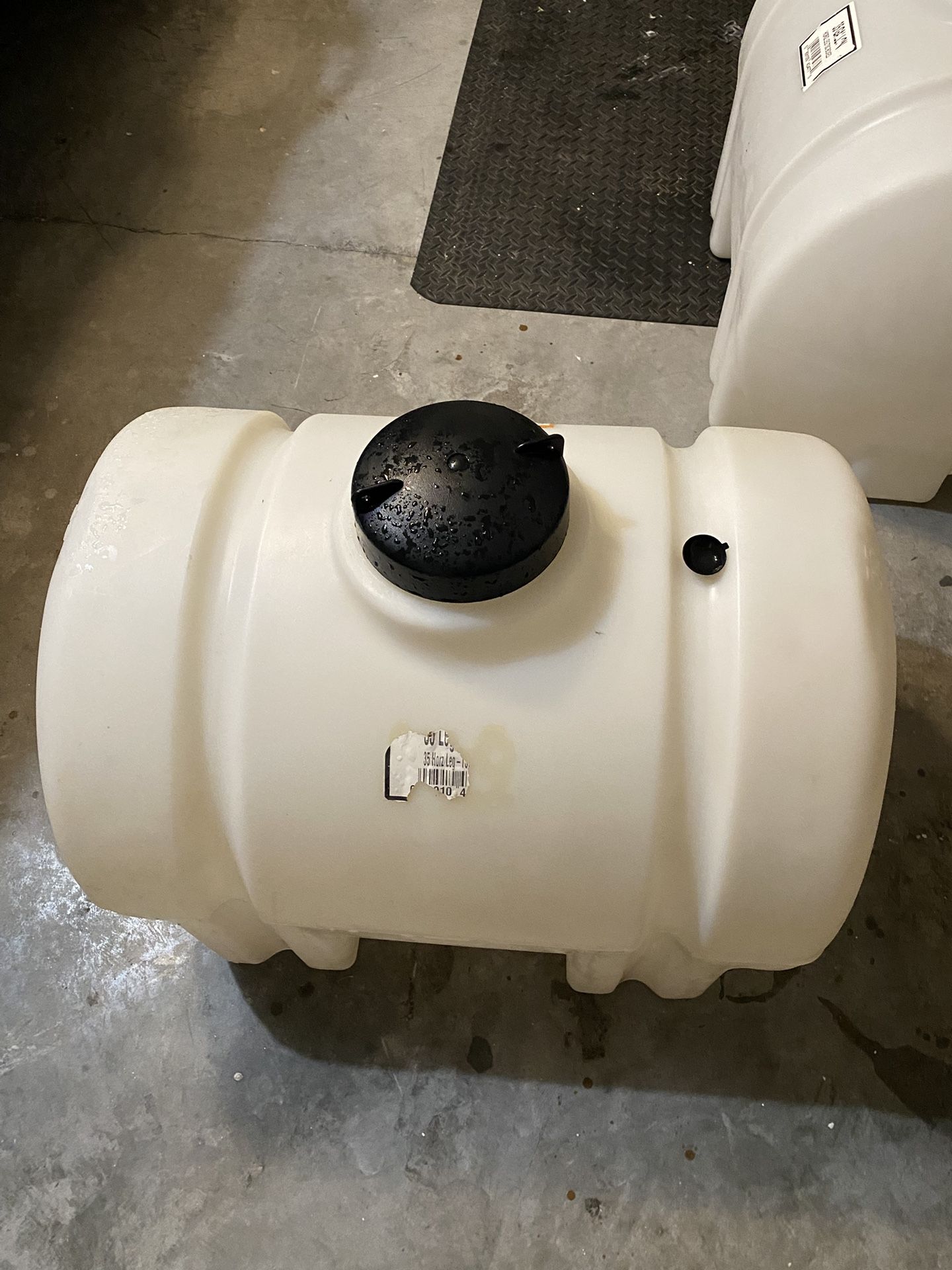 35 Gallon Water Storage Tanks