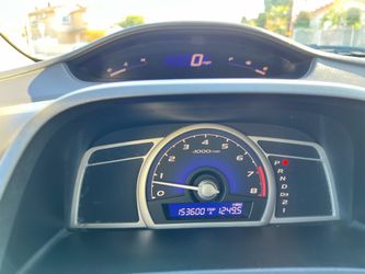 2006-2011 Honda Civic speedometer/ fuel gauge