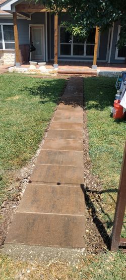 Pavers Work Stone Gravel Moloch Grass And More Good Work Good Price In Austin TX San Antonio And More 