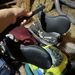Safety For Baby's Head And 2 Sides Around Car Seat To Sleep