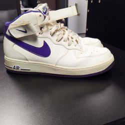 Nike Air Force 1 Mid Top 