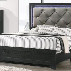 Brand New Queen Size Complete Bed 🛌 With Free Delivery 🚚 At Home 🏡 