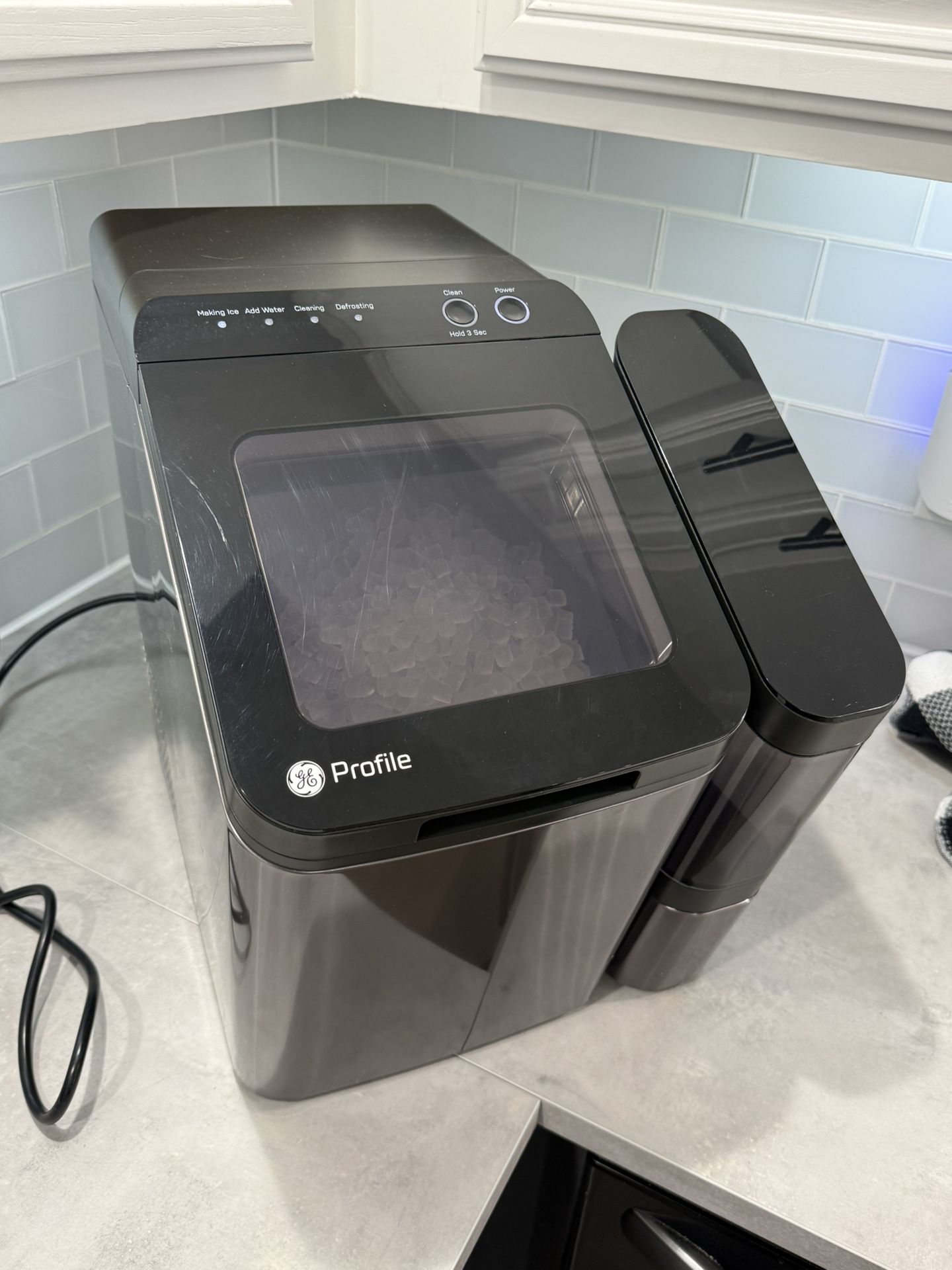 GE Opal 1.0 Nugget Ice Maker With Side Tank - Black