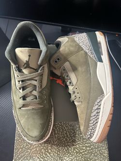 Jordan 3 Family Affair Size 9