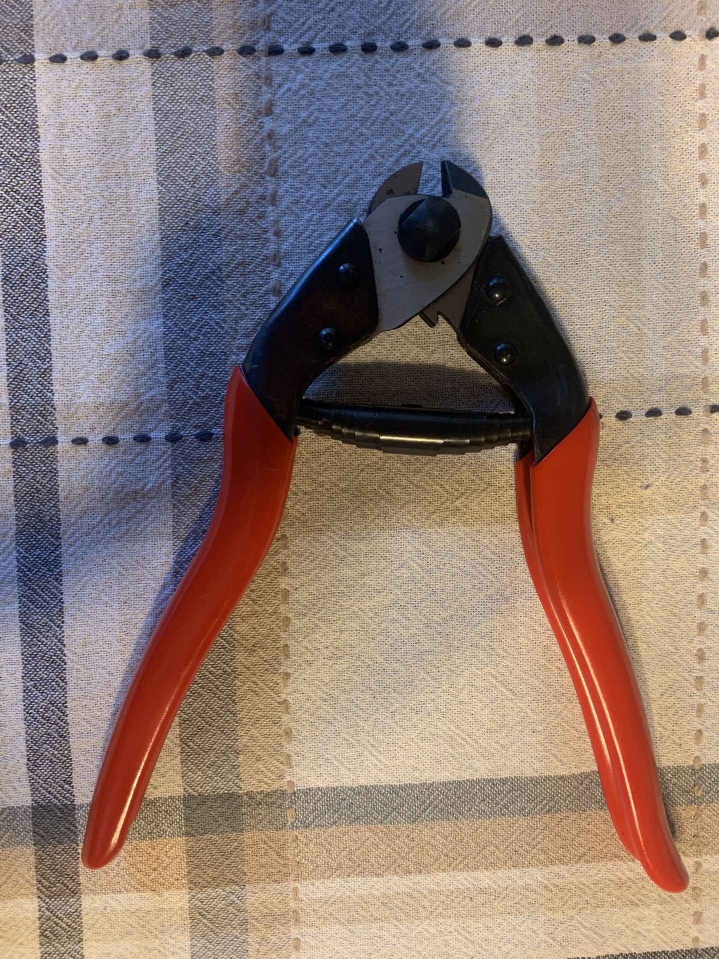 Felco C7 Cable Cutters $10.00