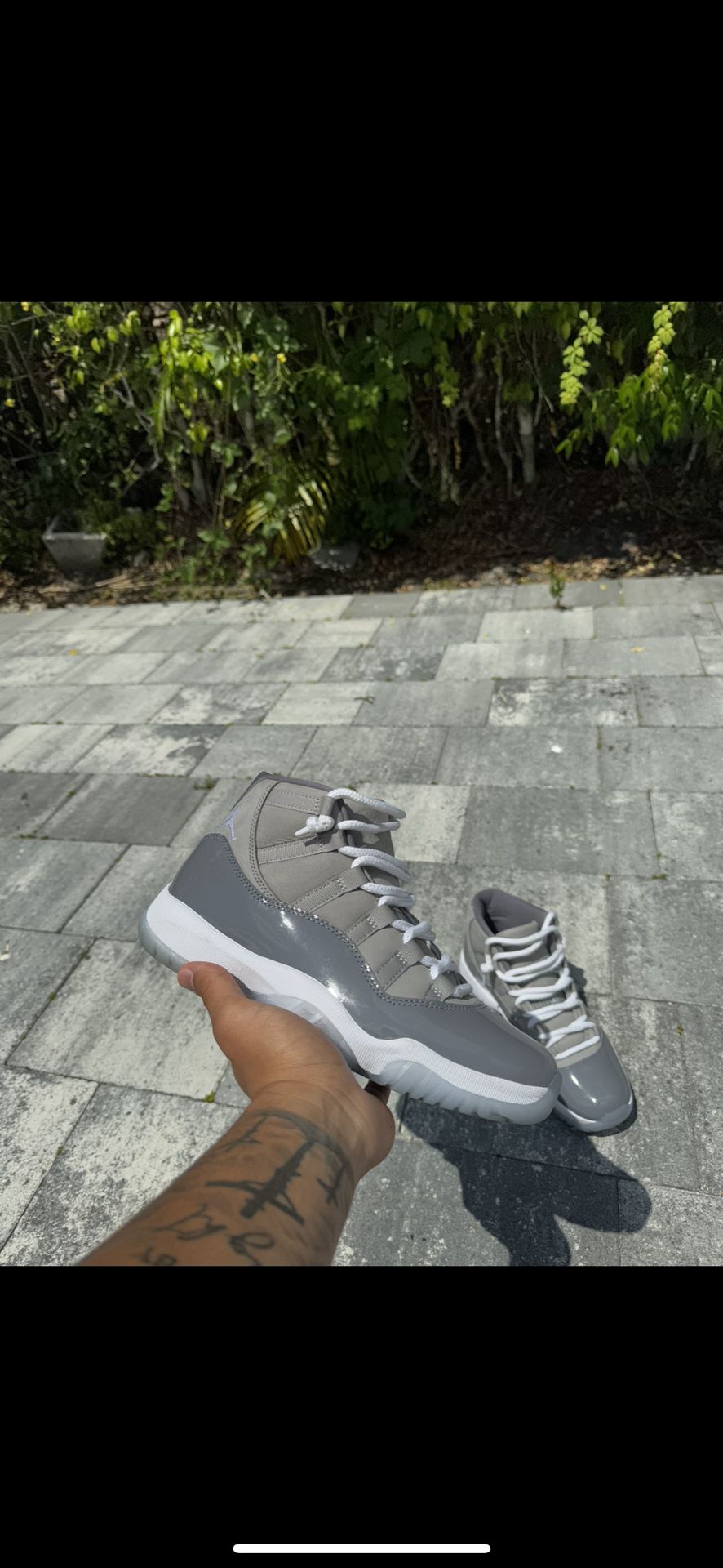 Jordan 11 ( Cool Grey)