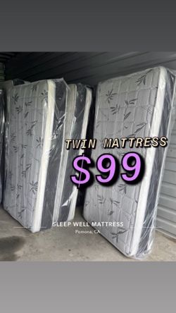 Twin size pillow top mattress