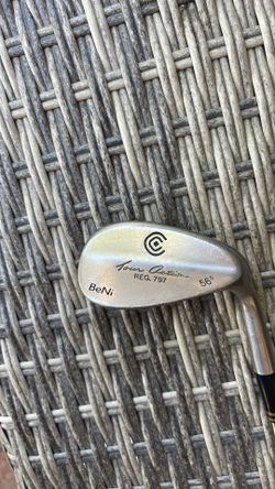 Cleveland tour action 56° wedge