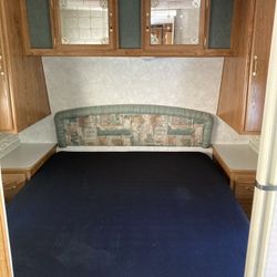 26’ Prowler Travel Trailer