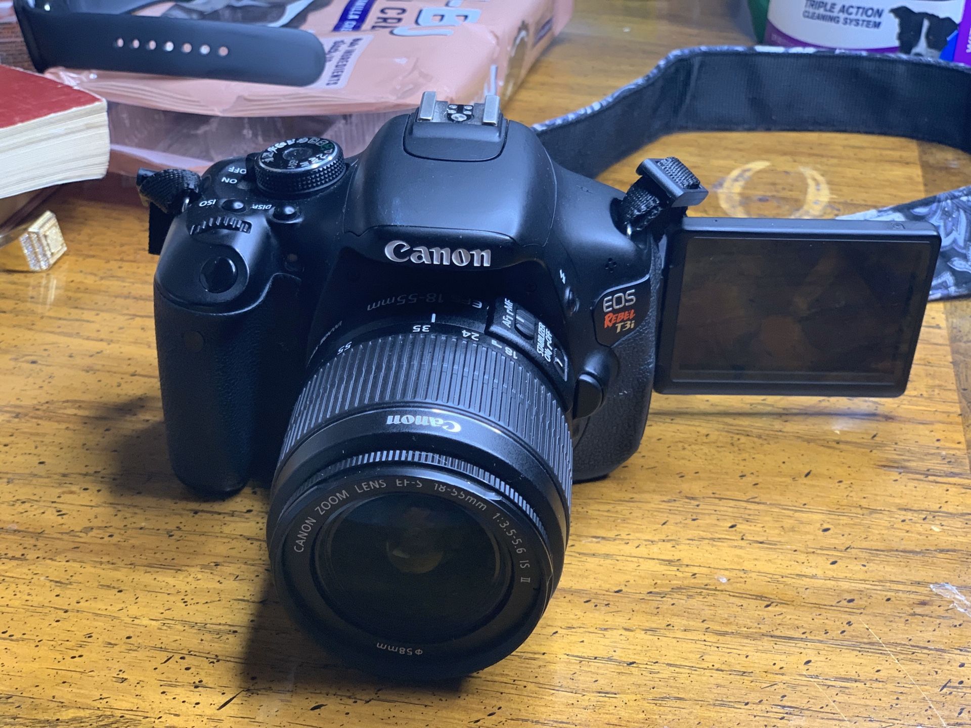 Canon eos t31