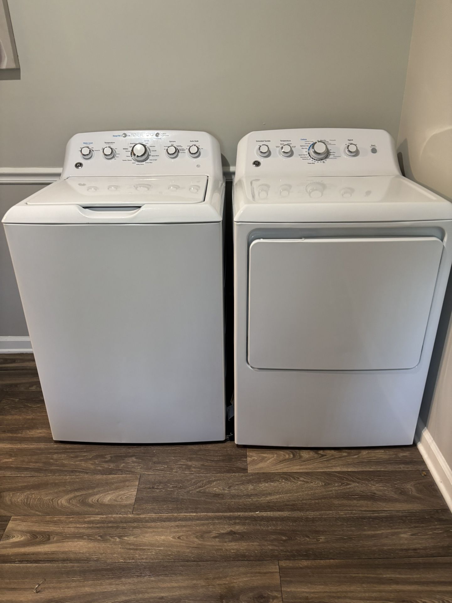 Washer & Dryer Set