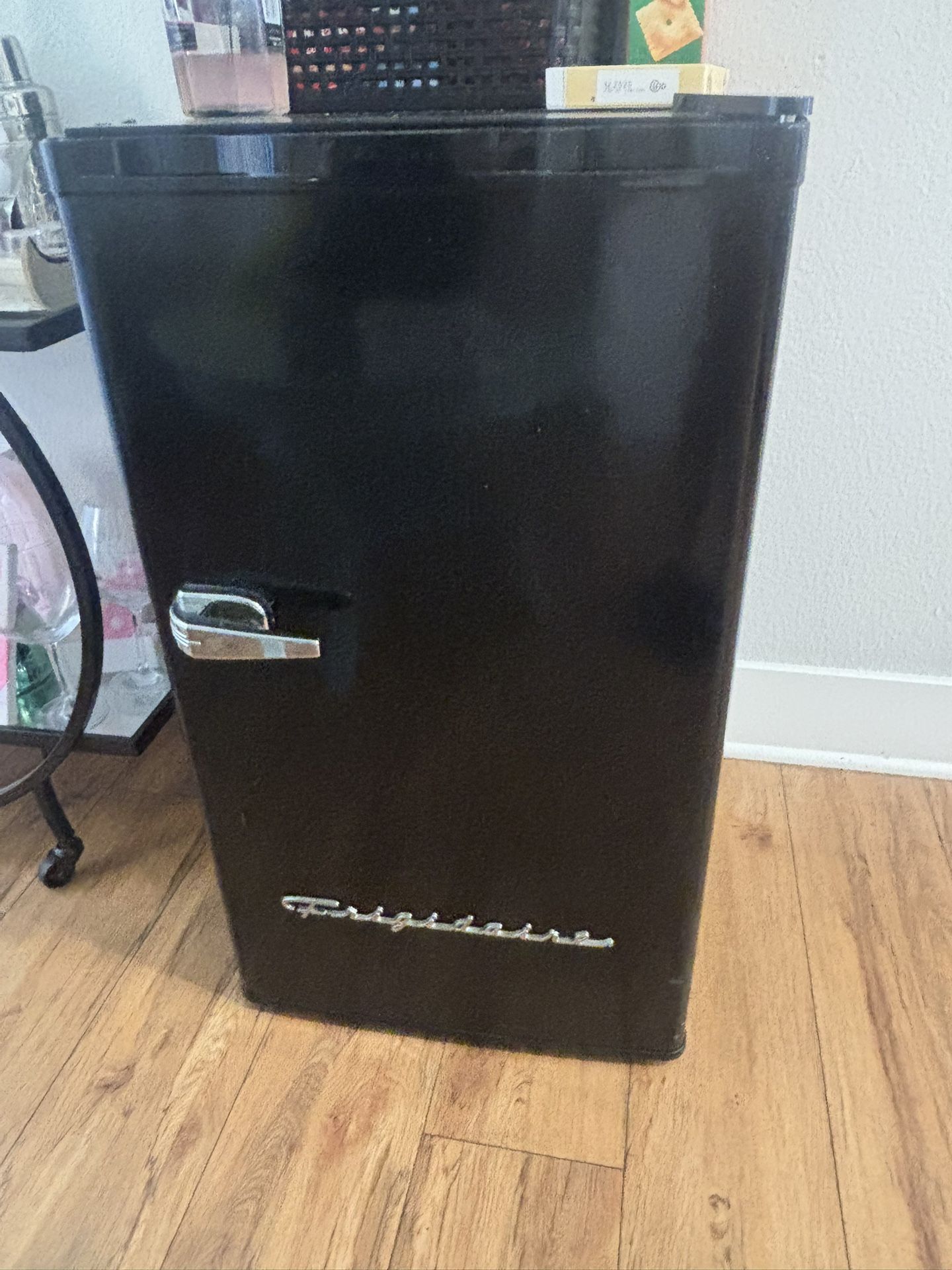 Black Retro Mini Fridge