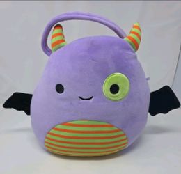 Squishmallows Blaze The Bat Treat Pail Purple Monster NWT Halloween 2022 RARE