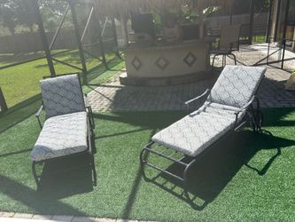 Outdoor Chaise Lounge