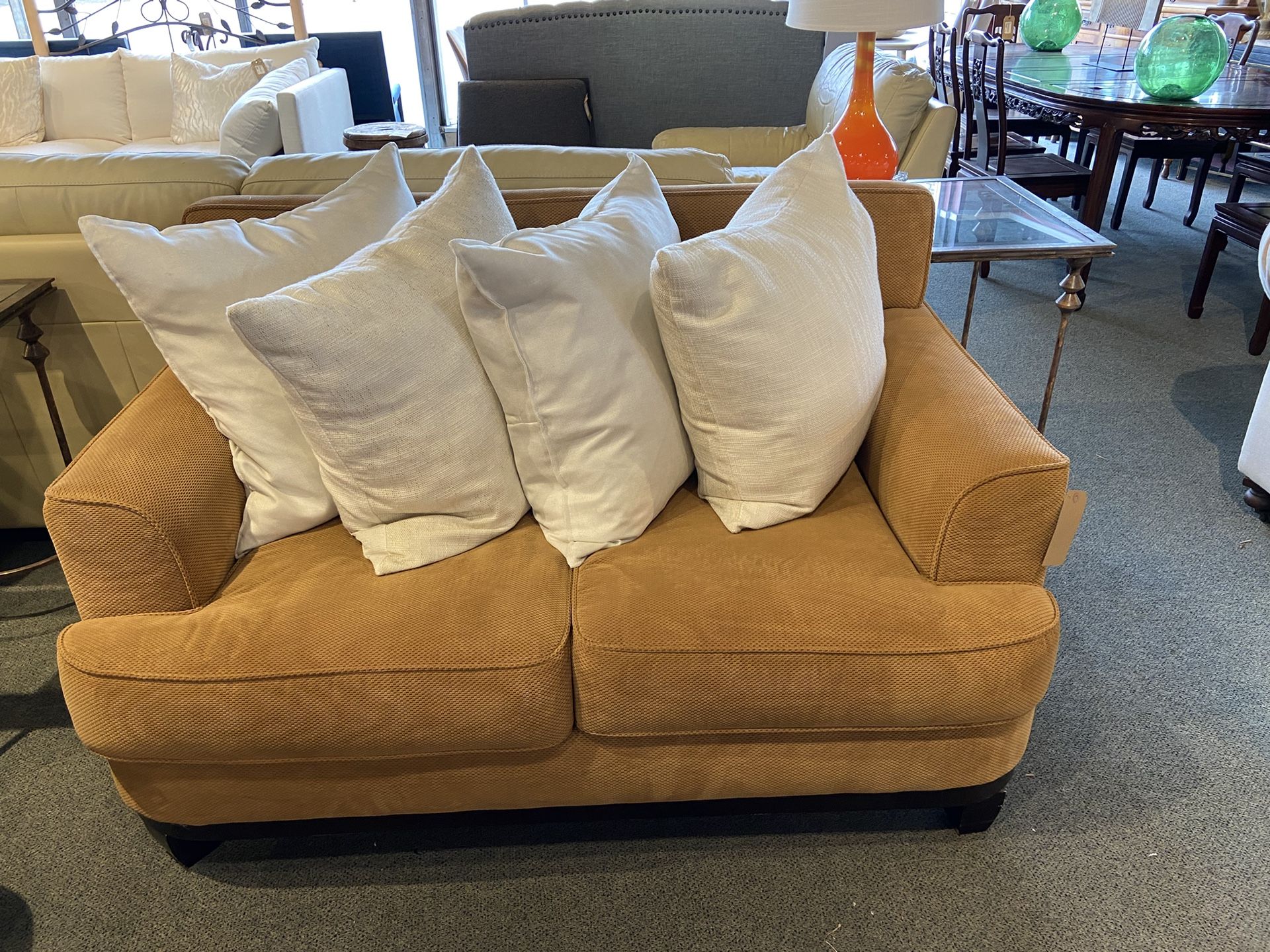 LOVESEAT : Caramel Loveseat wi 4/ white square pillows As Is (missing back cushion) SKU CG9RGA