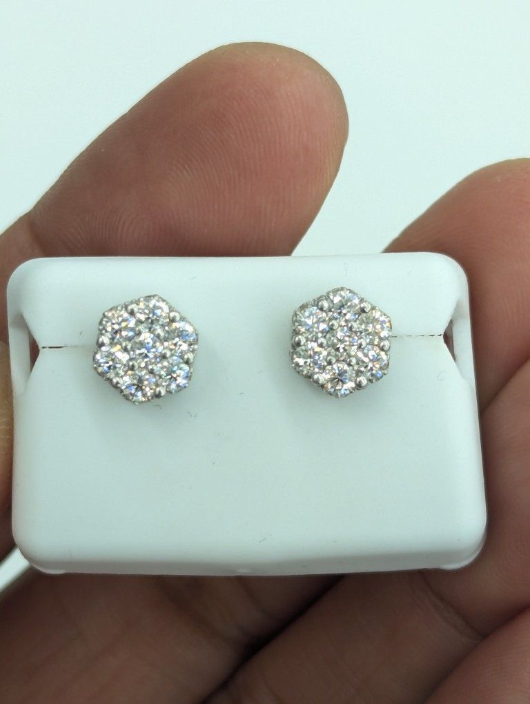 925 Sterling Silver Moissanite Diamond Stud Earring