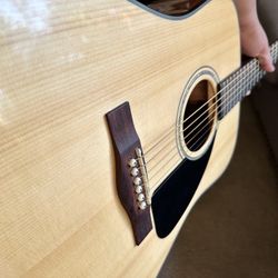 Fender  Acoustic Guitar