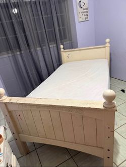 Twin bed with mattress