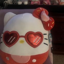 Hello Kitty Squishmellow